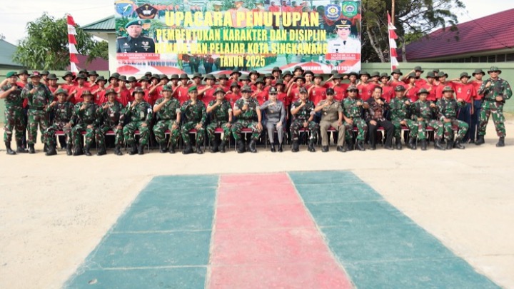 Penutupan Pelatihan Pembentukan Karakter dan Disiplin Pelajar