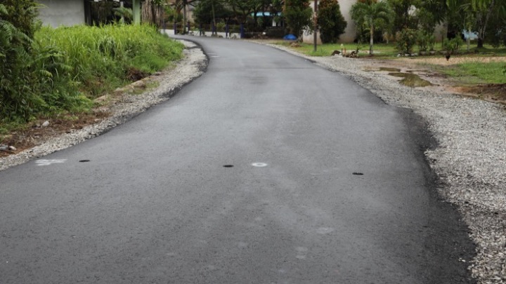 Jalan Wonosari Kelurahan Roban Kecamatan Singkawang Tengah setelah diperbaiki (ist)