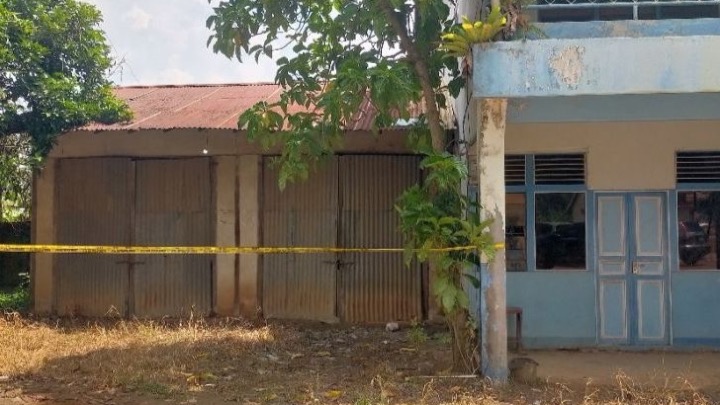 TKP tewasnya seorang pria diduga ditembak pakai senapan angin, Senin (3/8/2026). Foto (ist)